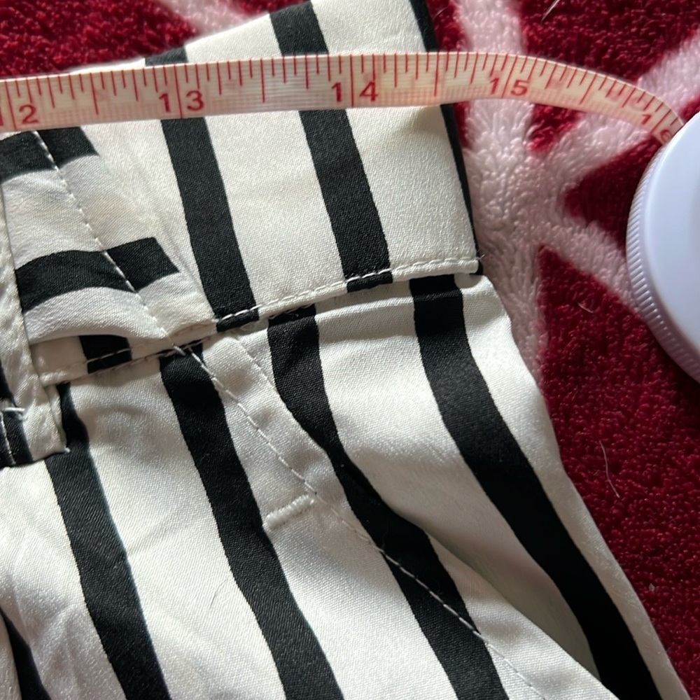 EUC Zara White Black Striped Wide-Leg Pants Medium - Picture 7 of 11